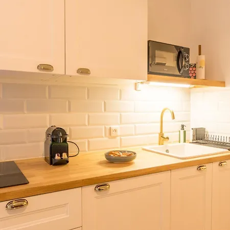 - Balneo - Videoprojecteur - Plein Centre - Free Wifi Apartment Pezenas