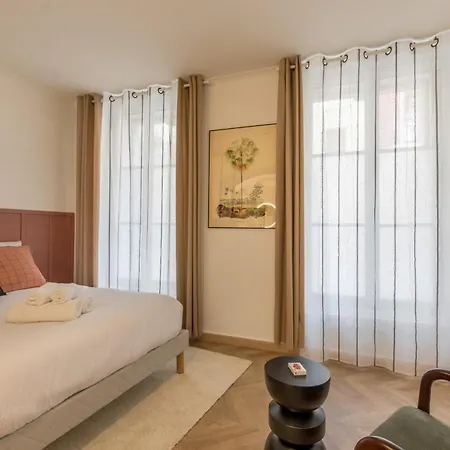 - Balneo - Videoprojecteur - Plein Centre - Free Wifi Apartment
