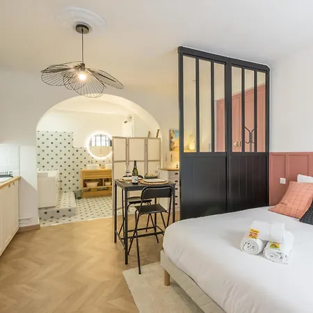 - Balneo - Videoprojecteur - Plein Centre - Free Wifi Pezenas
