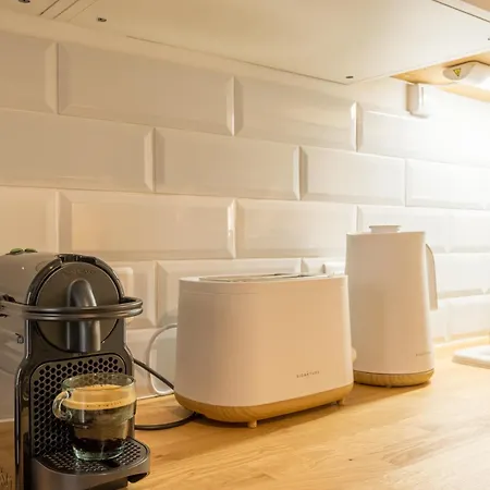 - Balneo - Videoprojecteur - Plein Centre - Free Wifi * Pezenas